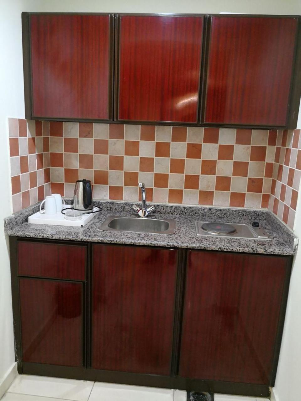 Nasaem Al wafaa Hotel Main image 1